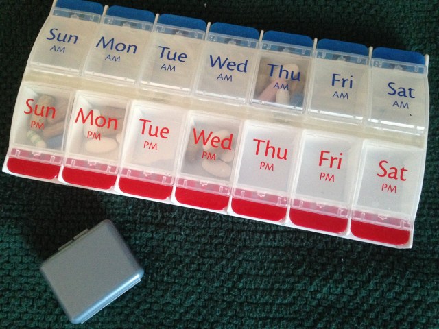 Lung cancer tips: Keeping track of meds